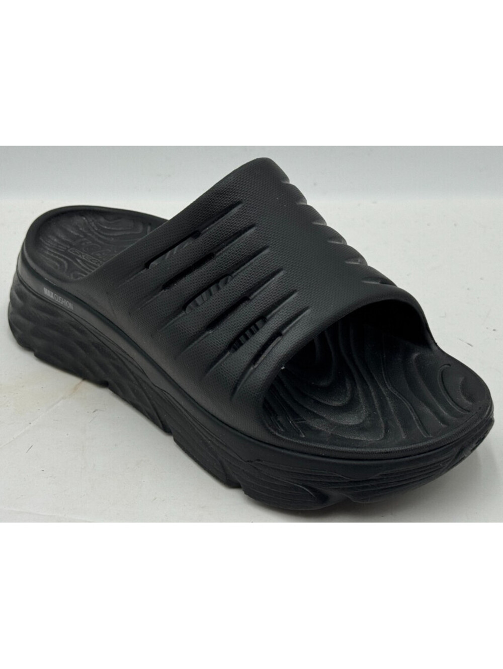 Skechers Foamies Max Cushion Women's Sandals Size 8 Core Black Slip On Sandal